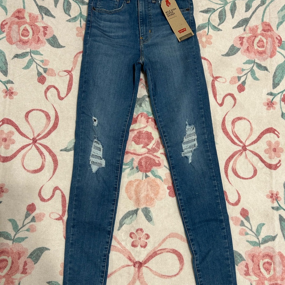 Levi's Women's Mile High Super Skinny Jeans